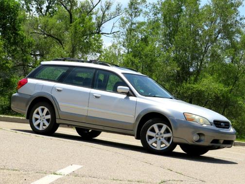 2007 Subaru Outback 2.5i Limited