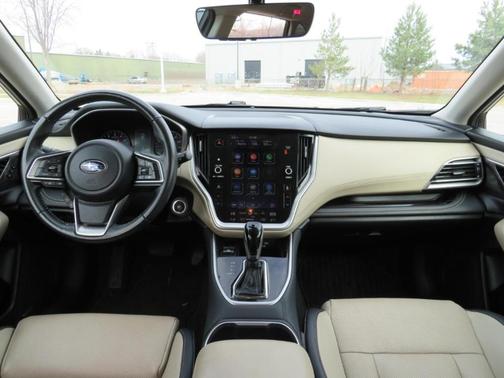 Crystal Black Silica 2021 Subaru Outback Limited