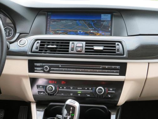 2011 BMW 535 i xDrive