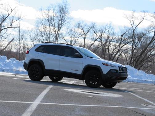 2015 Jeep Cherokee Trailhawk