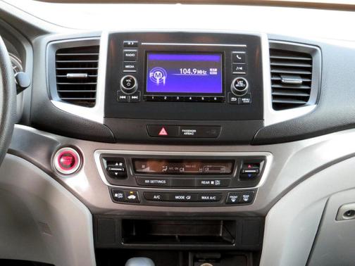 2017 Honda Pilot LX