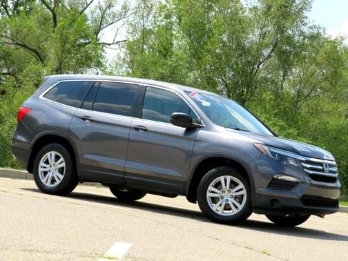2017 Honda Pilot LX