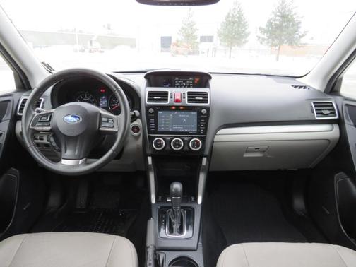 2016 Subaru Forester 2.5i Touring