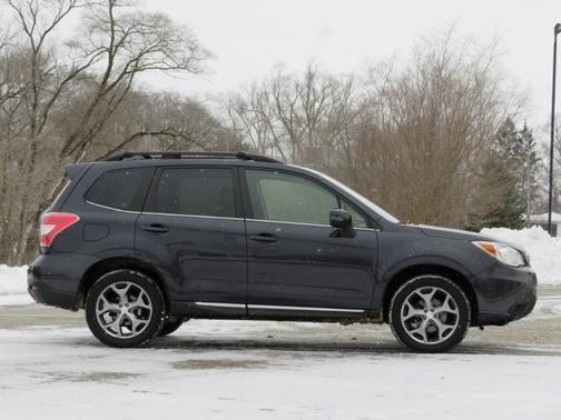 2016 Subaru Forester 2.5i Touring