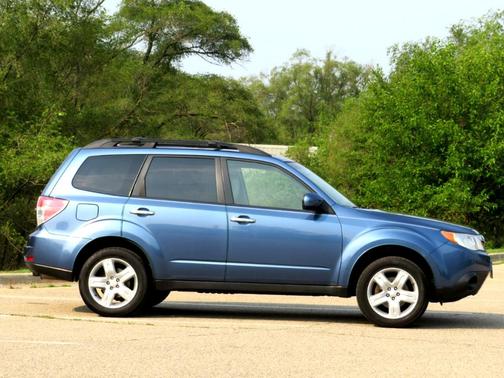 2010 Subaru Forester 2.5X Premium