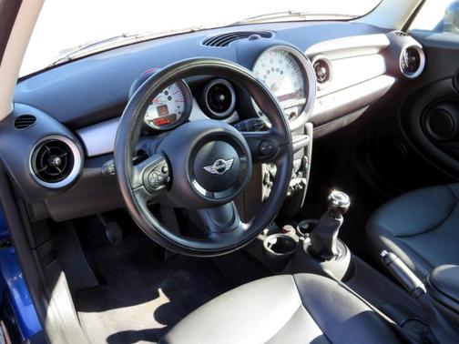 2013 MINI Hardtop Cooper