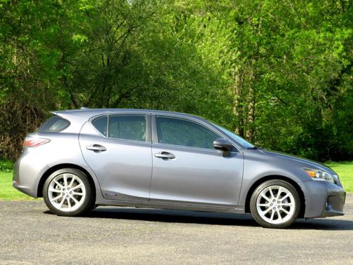 2013 Lexus CT 200h Base