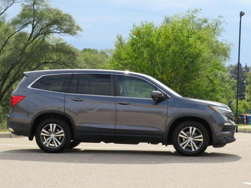 2018 Honda Pilot EX