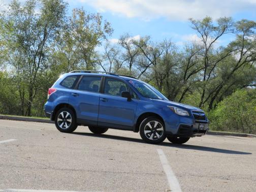 2017 Subaru Forester 2.5i