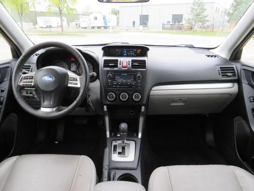 Venetian Red Pearl 2014 Subaru Forester 2.5i Limited