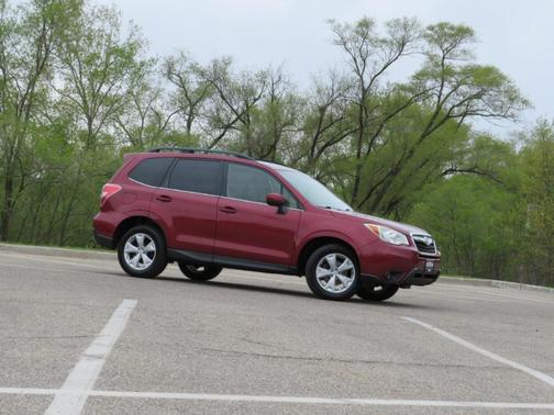 Venetian Red Pearl 2014 Subaru Forester 2.5i Limited