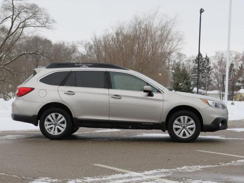 2017 Subaru Outback 2.5i Premium