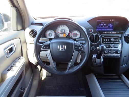 Black 2014 Honda Pilot EX-L