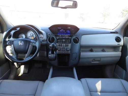 Black 2014 Honda Pilot EX-L