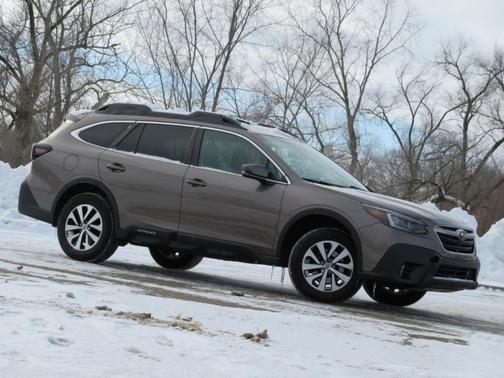 2021 Subaru Outback Premium