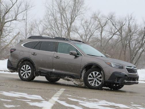 2021 Subaru Outback Premium