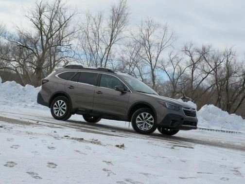 2021 Subaru Outback Premium