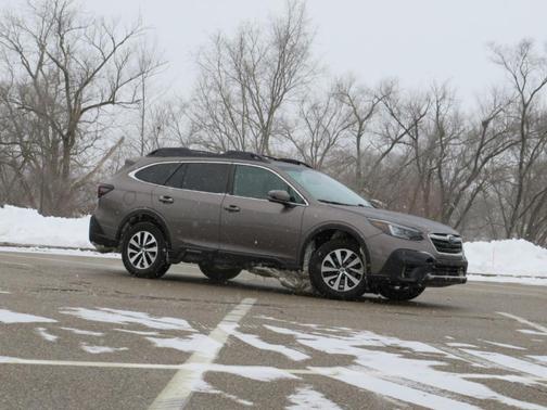 2021 Subaru Outback Premium