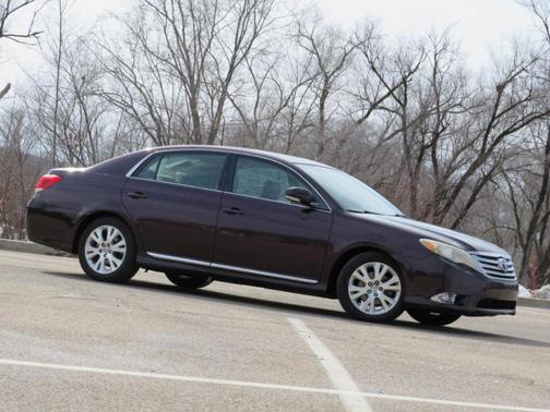 2011 Toyota Avalon Base