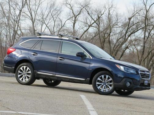 2018 Subaru Outback 2.5i Touring