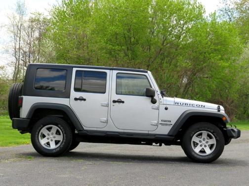 2012 Jeep Wrangler Unlimited Sport