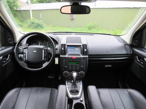 Santorini Black 2012 Land Rover LR2 Base