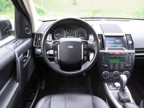 Santorini Black 2012 Land Rover LR2 Base