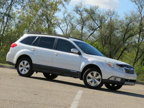 2012 Subaru Outback 3.6R Limited