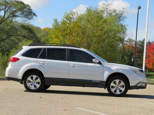 2012 Subaru Outback 3.6R Limited
