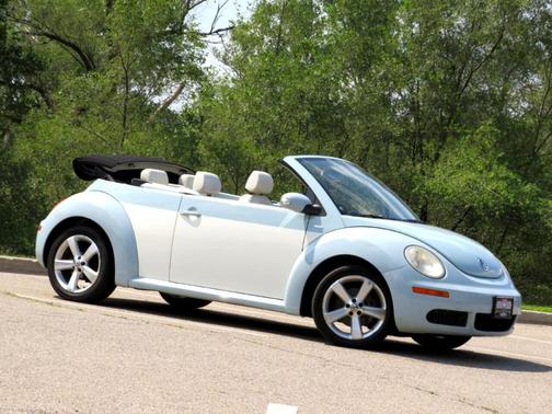 2010 Volkswagen New Beetle 2.5L