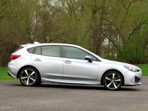2017 Subaru Impreza 2.0i Sport