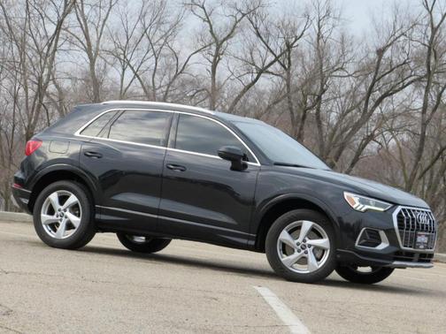 2021 Audi Q3 40 Premium