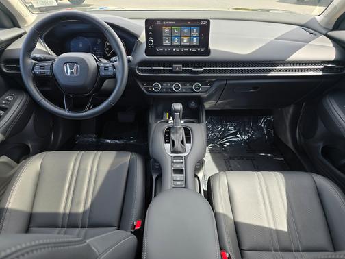 Crystal Black Pearl 2025 Honda HR-V
