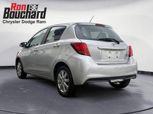 2015 Toyota Yaris L