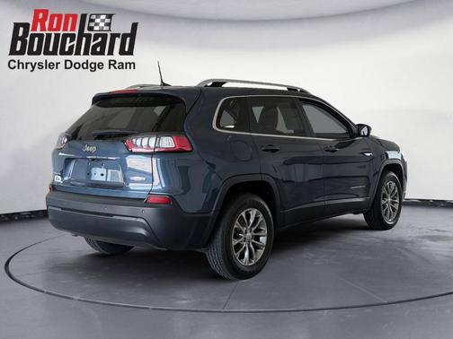 Blue 2019 Jeep Cherokee Latitude Plus
