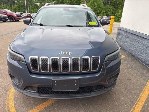 Blue 2019 Jeep Cherokee Latitude Plus