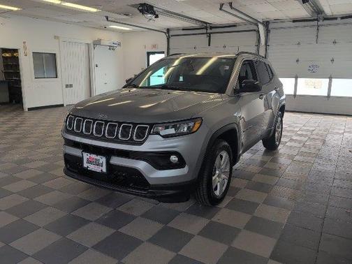 2022 Jeep Compass Latitude