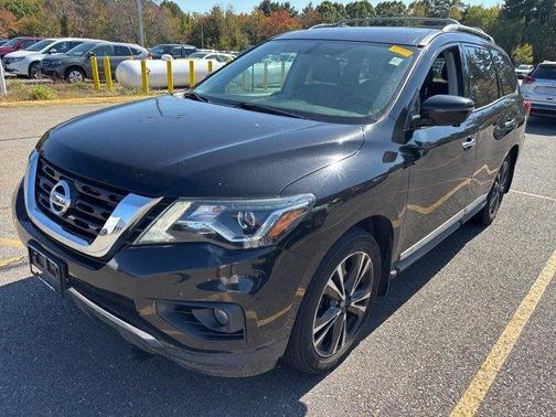2017 Nissan Pathfinder Platinum