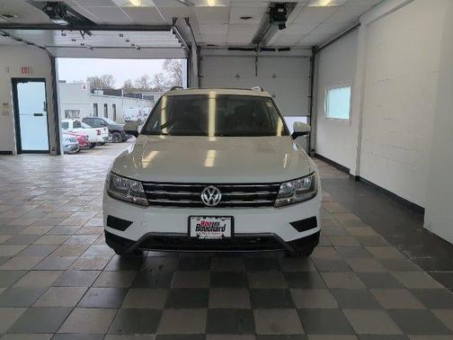 2019 Volkswagen Tiguan 2.0T SE