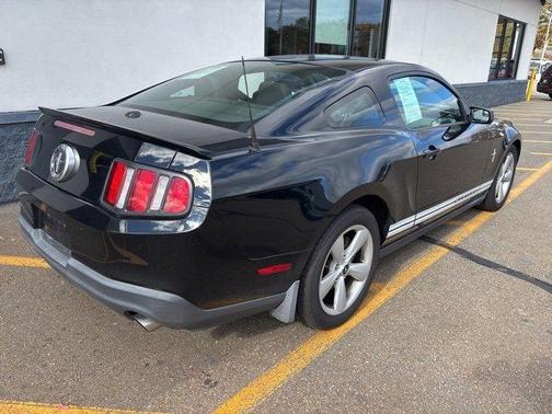2012 Ford Mustang V6 Premium