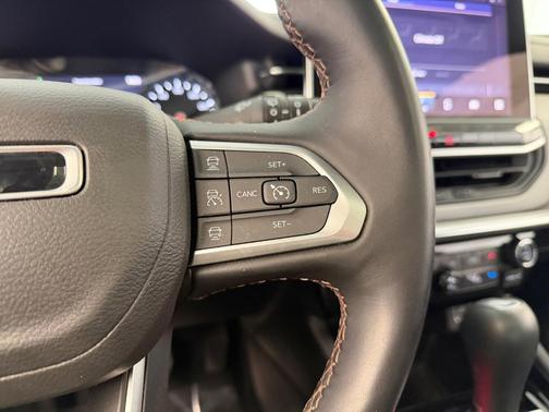 Silver 2022 Jeep Compass Limited