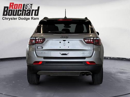 Silver 2022 Jeep Compass Limited