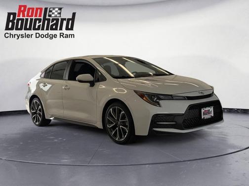 White 2021 Toyota Corolla SE