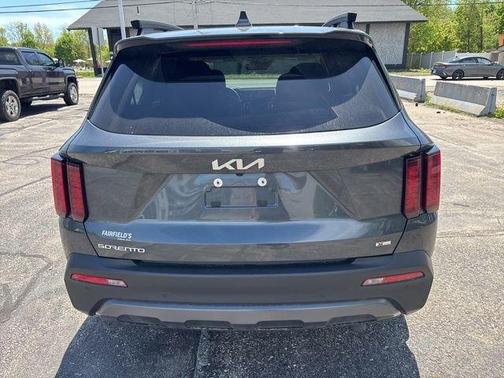 Gray 2023 Kia Sorento X-Line EX
