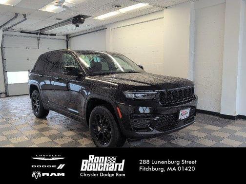 2024 Jeep Grand Cherokee Laredo