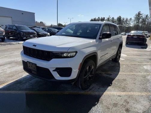 2023 Jeep Grand Cherokee Altitude