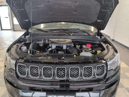 2023 Jeep Compass Altitude