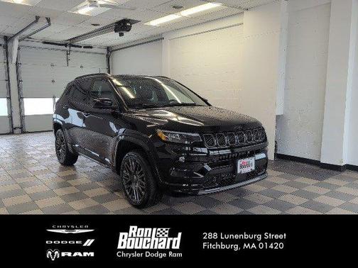 2023 Jeep Compass Altitude