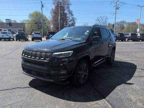 2023 Jeep Compass Altitude