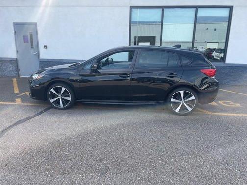 2017 Subaru Impreza 2.0i Sport